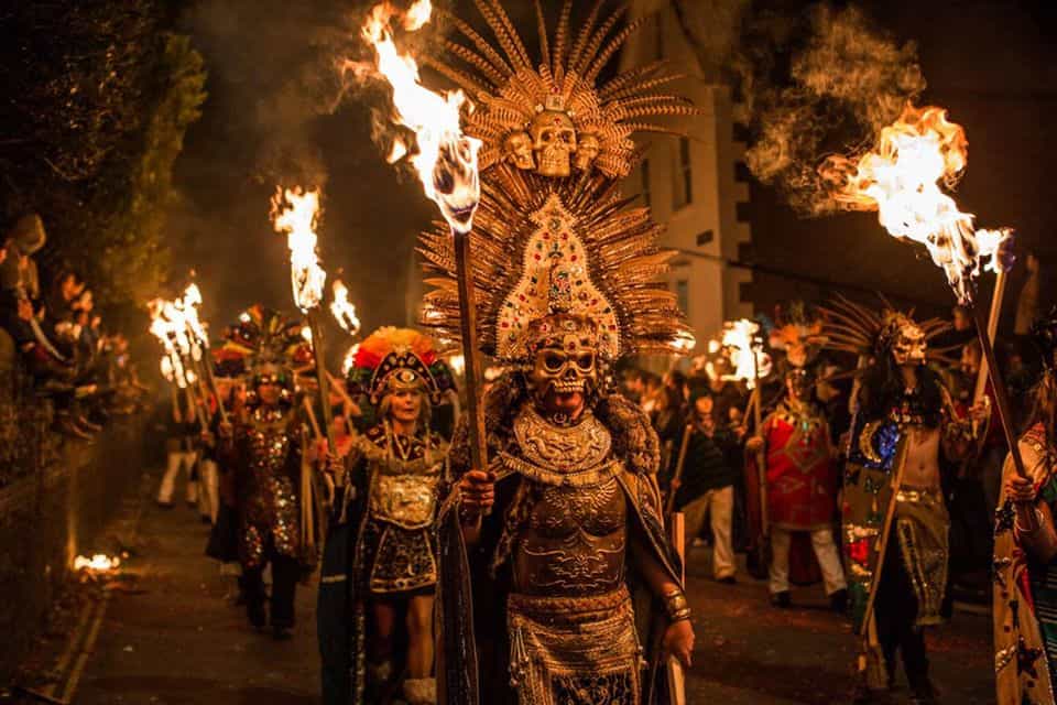 Lễ kỷ niệm Lewes Bonfire