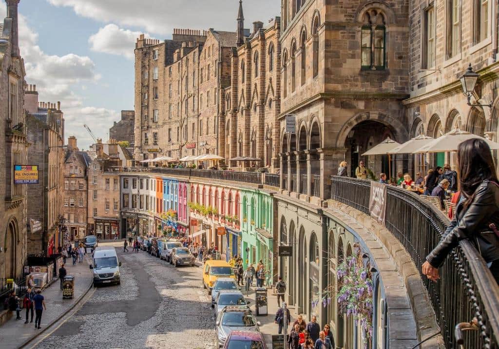 con đường Royal Mile - Edinburgh